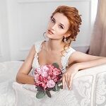 bouquets redhead girl bride glance sitting 537356 2048x1152 1